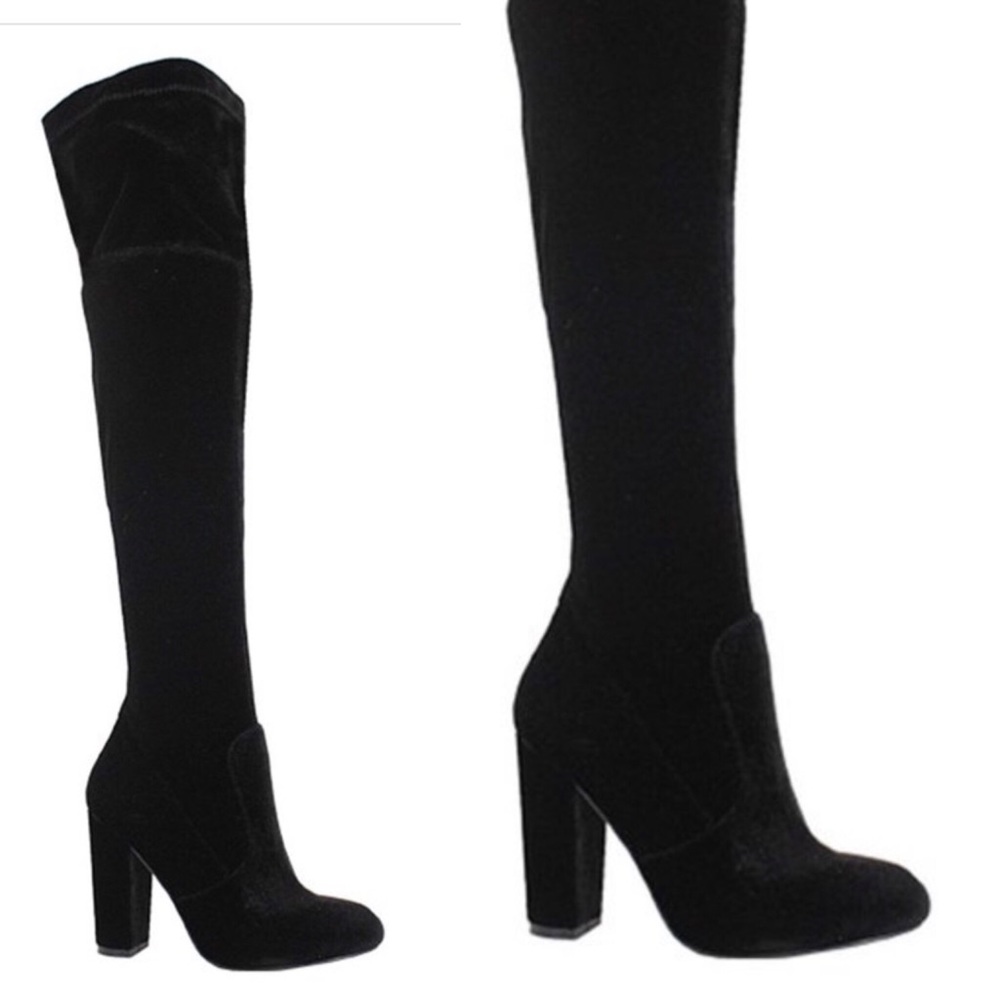 ‼️PRICE IS FIRM‼️black over the knee boots - Picture 4 of 7